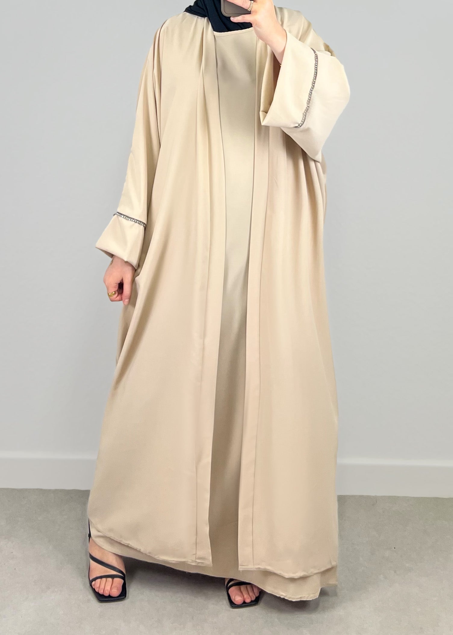 Abaya Set mit Strass-Details Beige
