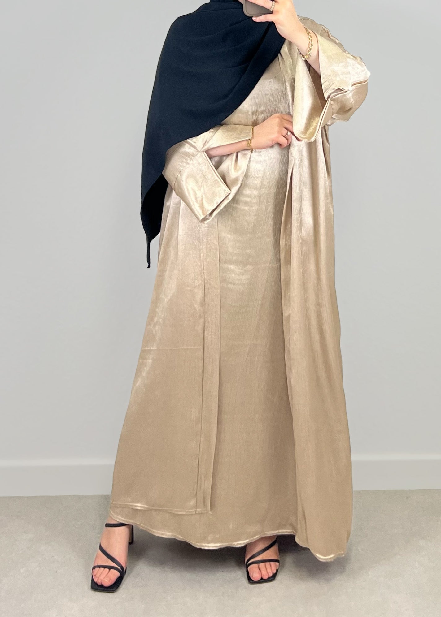 Zweiteiliges Abay Set Beige
