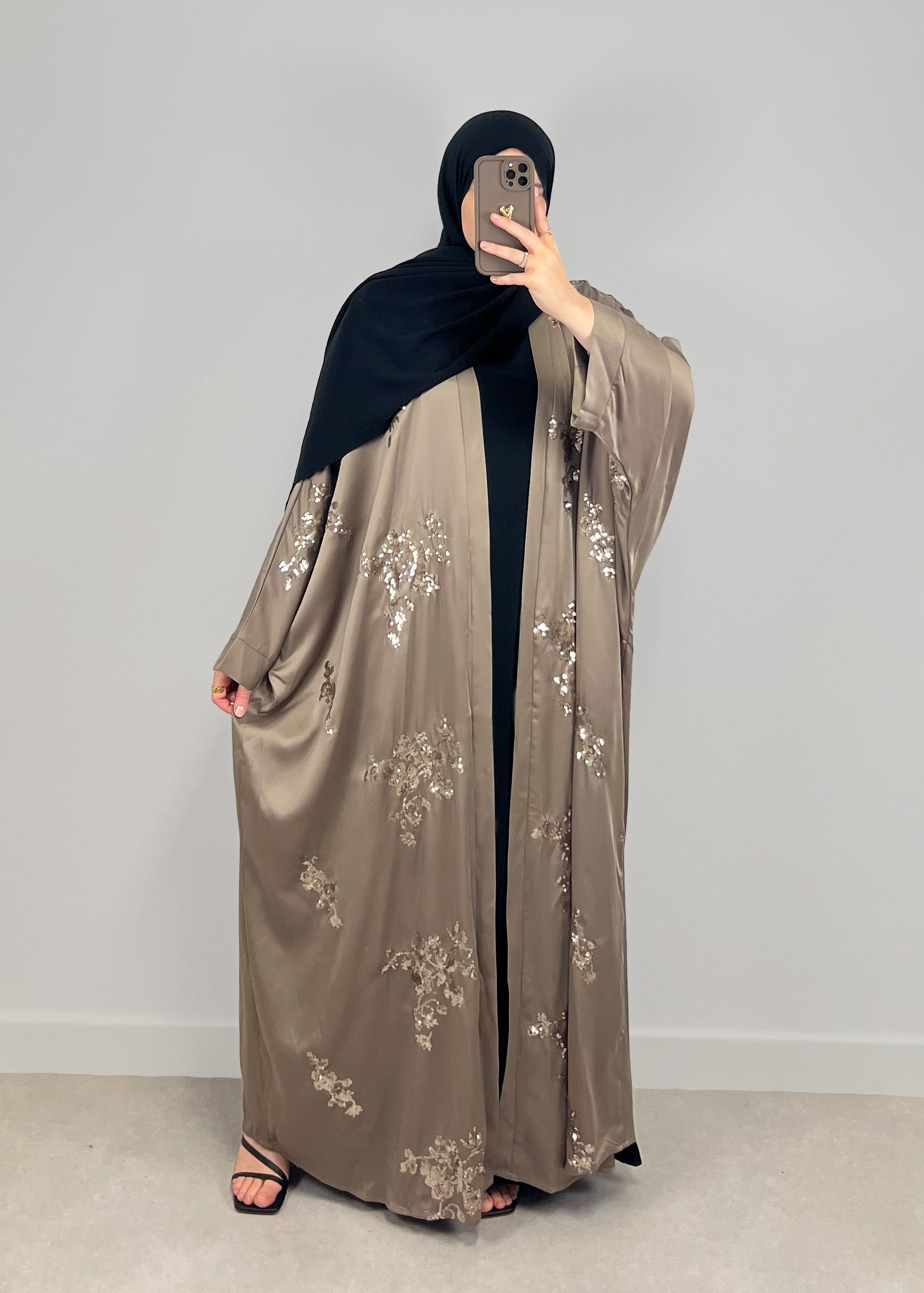 Abaya mit Pailletten