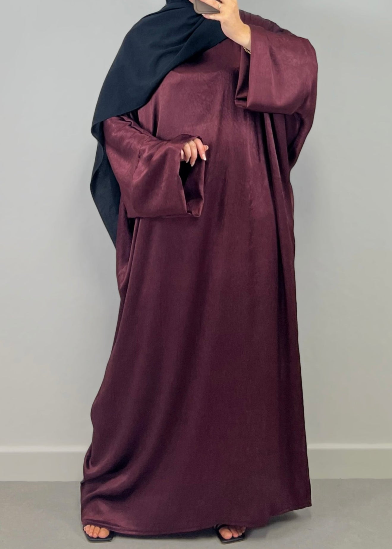 Schimmernde Abaya Rot