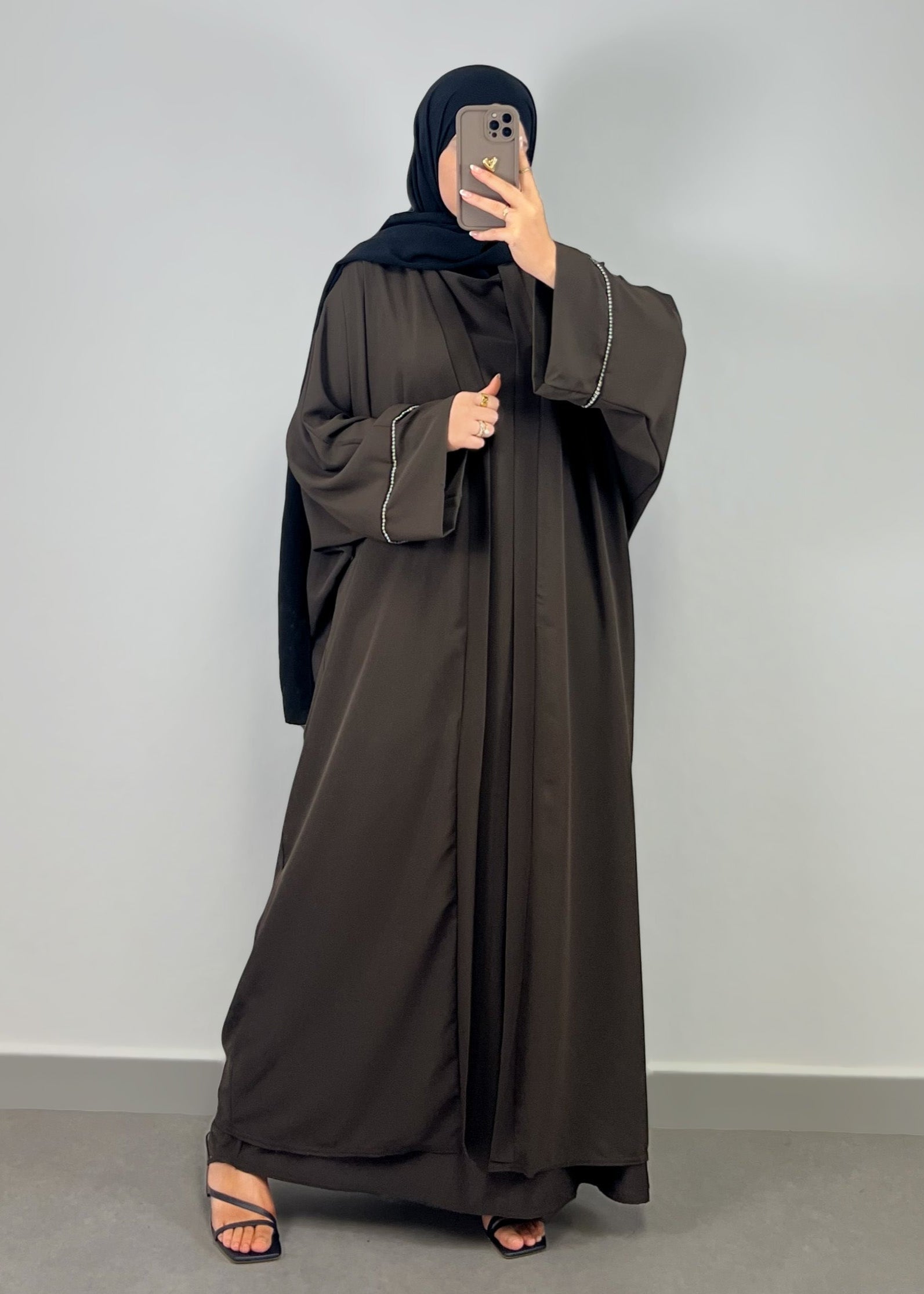 Abaya Set mit Strass-Details Braun